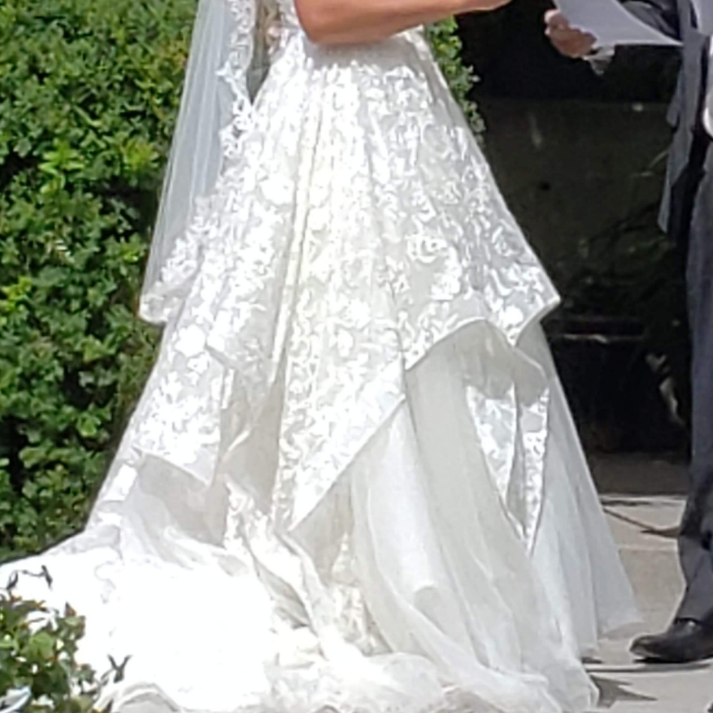 Wedding dress